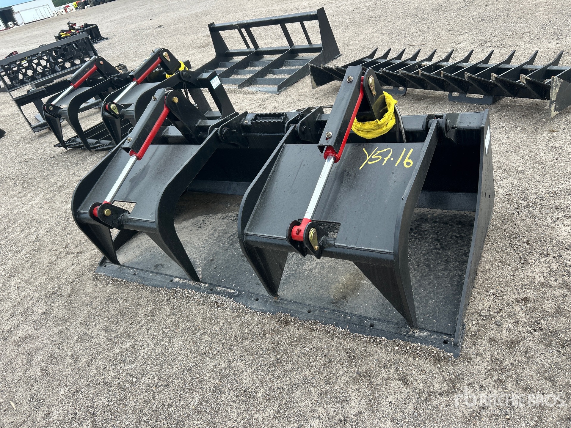 All-Star 80 In Root Skid Steer Grapple Bucket (Unused)