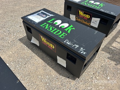 Wood Tuff Box 40 In. Varios, herramientas manuales (Unused)