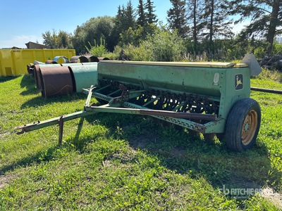 John Deere 8350 Seed Drill