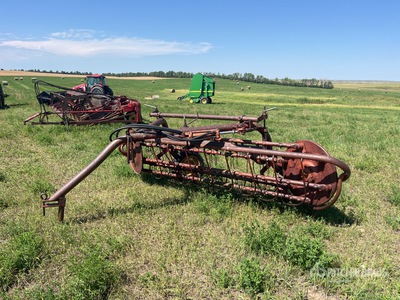 Massey Ferguson 37 9 ft Hay Rake