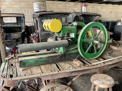 Witte 4 HP Steam Engine Tractor histórico