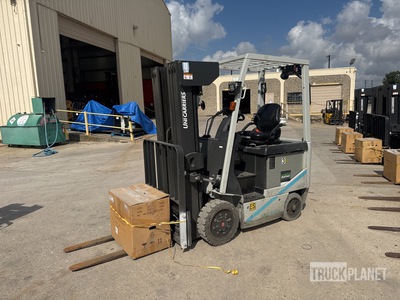 2021 UniCarriers BXC40N 1910 lb Electric Forklift