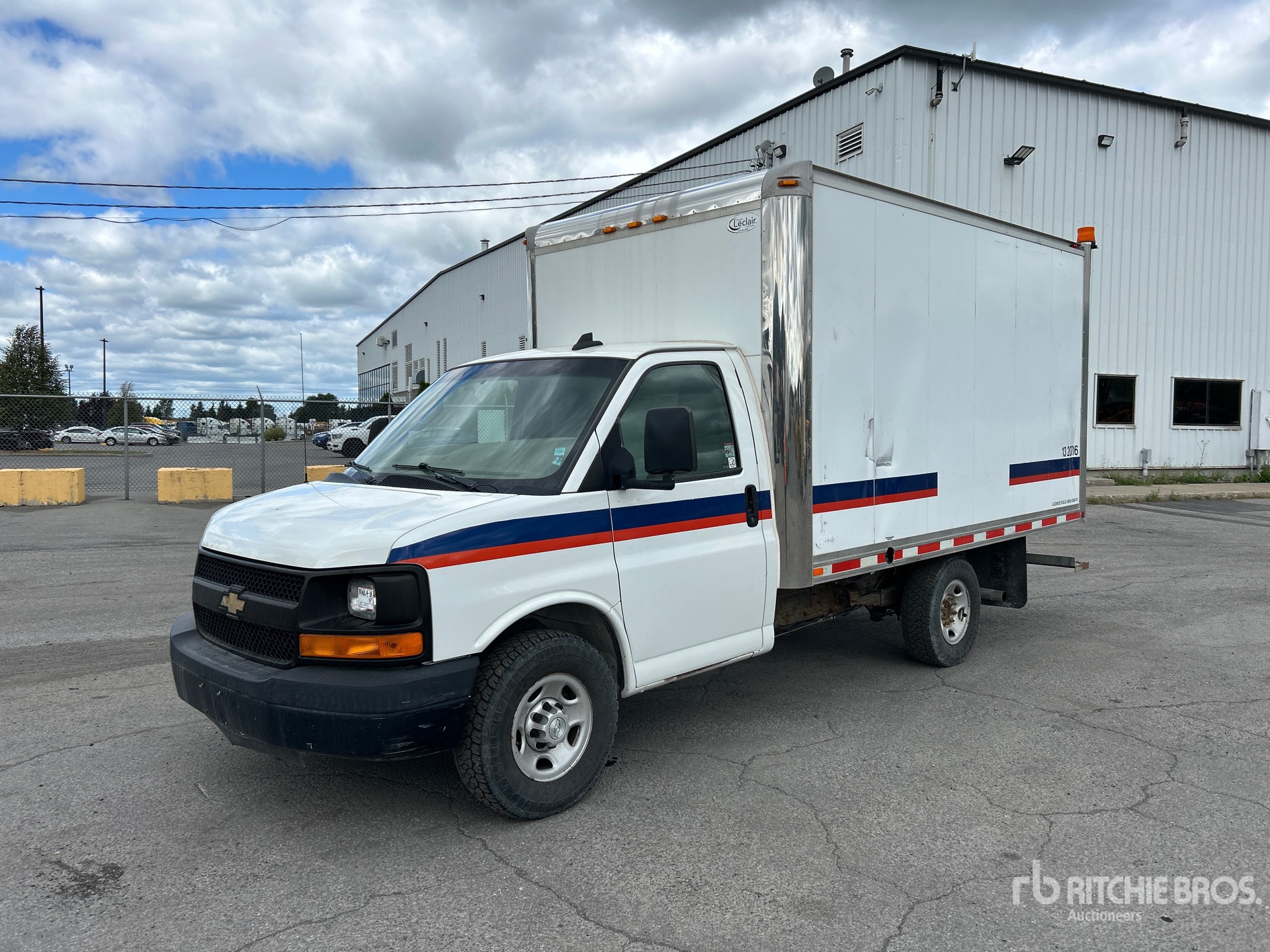 2016 Chevrolet Express 3500 Van Truck