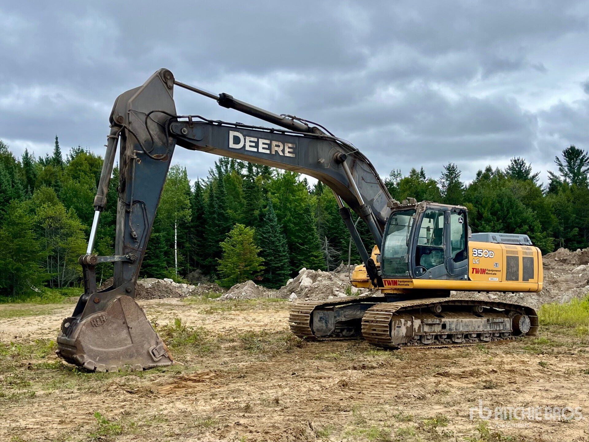 John Deere 350D LC Tracked Excavator