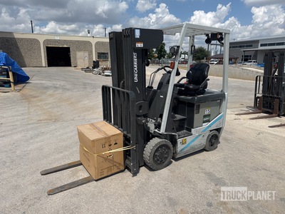 2021 UniCarriers BXC40N 1910 lb Chariot Élévateur Électrique