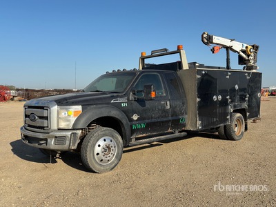 2014 Ford F-550 4x4 Extended Cab Service Truck