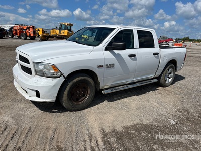 2015 Ram 1500 4x4 Crew Cab Pickup