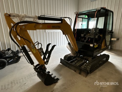 2025 AGT QNT30 Mini Excavator (Unused)