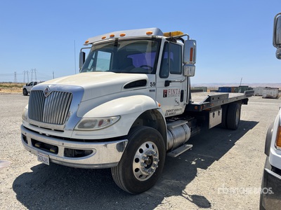 2014 International 4300 4x2 Rollback Truck