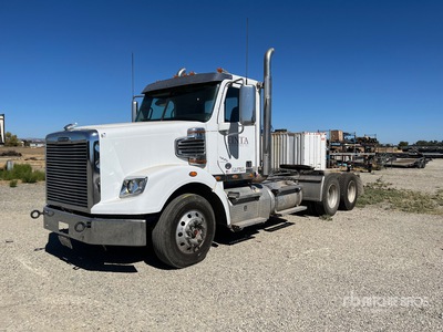2023 Freightliner 122SD 6x4 Day Cab Prime Mover