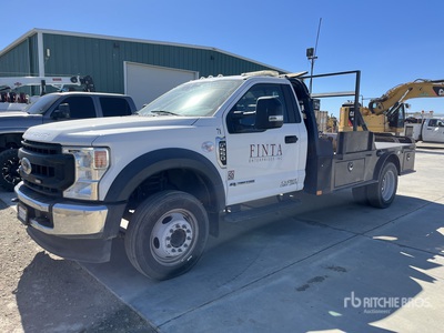 2020 Ford F-550 XL 4x2 شاحنة مسطحة