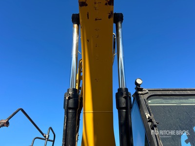 2017 Cat 325F L CR 油圧ショベル