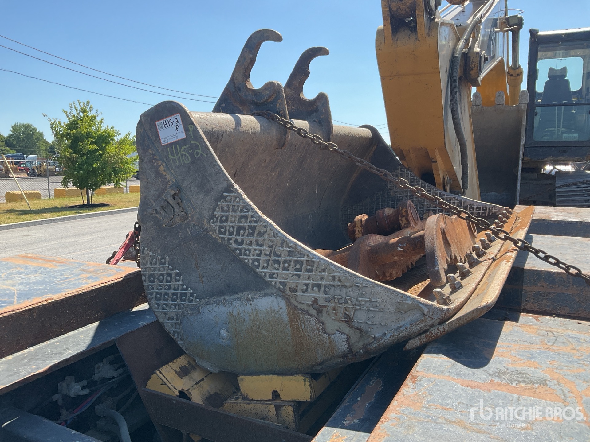 Cat 322BL Cleanup Excavator Bucket - Fits Cat 322B L