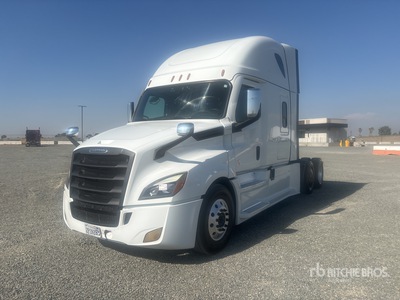2022 Freightliner Cascadia 126 6x4 Sleeper Truck Tractor