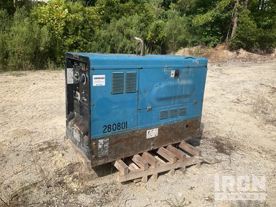 2005 Miller Big Blue 400 P Skid-Mounted Engine Driven Welder