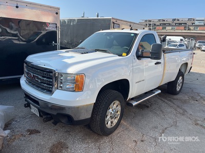 2014 GMC Sierra 3500HD SLE 4x2 Pickup