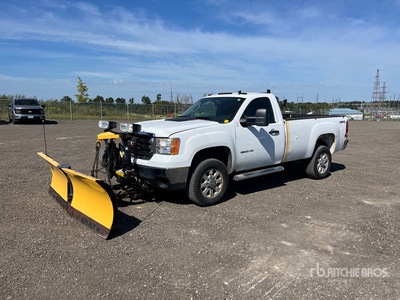 2014 GMC Sierra 3500HD SLE 4x2 Pickup