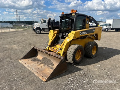 2009 John Deere 325 Schranklader