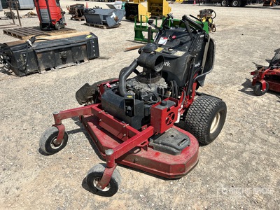 2013 Exmark Zero-Turn Lawn Mower