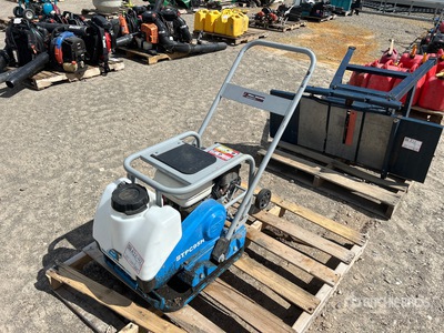 Beton Trowel BTPC95H Plancha compactadora