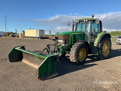 2008 John Deere 7130 4WD Tractor