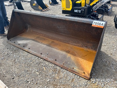 96 in General Purpose Benne frontale pour tracteur - Fits John Deere 6430