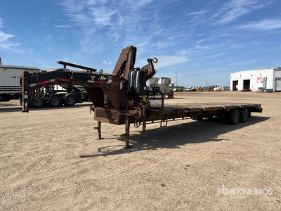 2004 Dyson 33 ft T/A Gooseneck Equipment Trailer