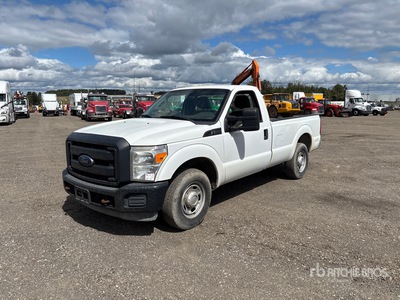 2013 Ford F-250 XL 4x2 Pickup