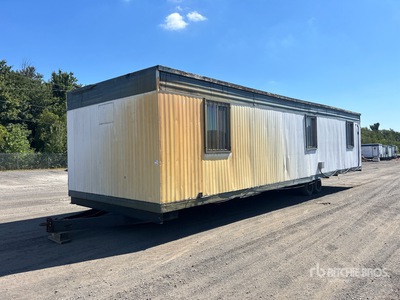 1995 ABRIS 40 ft x 12 ft Portable T/A مكتب متحرك