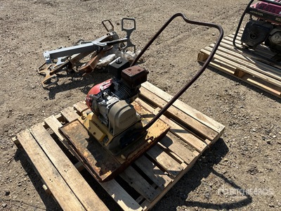 Wacker VPG155A Reversible Vibratory Plate Compactor (Inoperable)