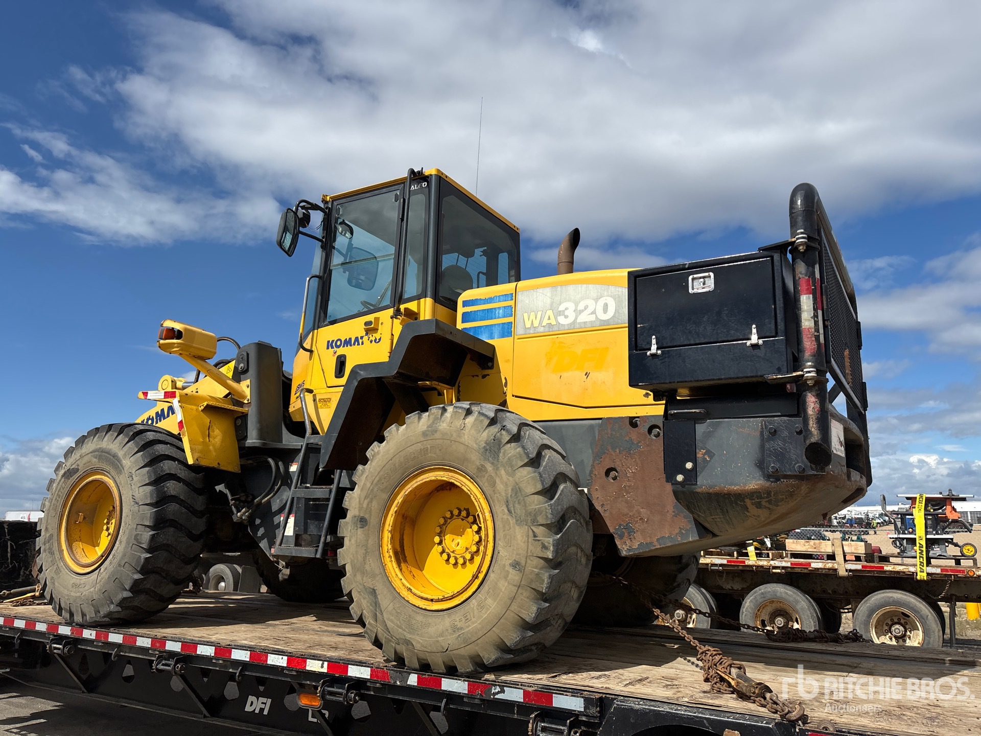 2006 Komatsu WA320-5 Wheel Loader