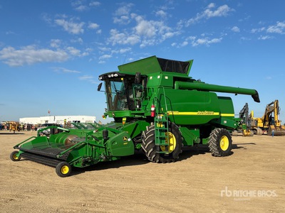 2007 John Deere 9660 Combine Harvester