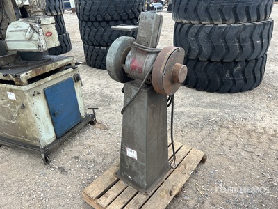 Pedestal Grinder ادوات صناعية متنوعة