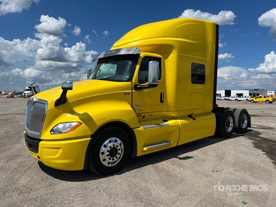 2021 International LT625 6x4 T/A Sleeper Truck Tractor