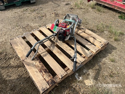 2018 Multiquip Whiteman Duoscreed Power Hand Screed