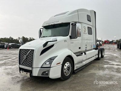 2020 Volvo VNL860 6x4 Cabina con cuccetta per trattore stradale