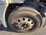 Underbody with Right Steer Tire