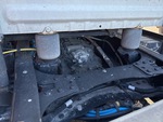 4 Underbody - Truck with Cab Suspension Air Bags