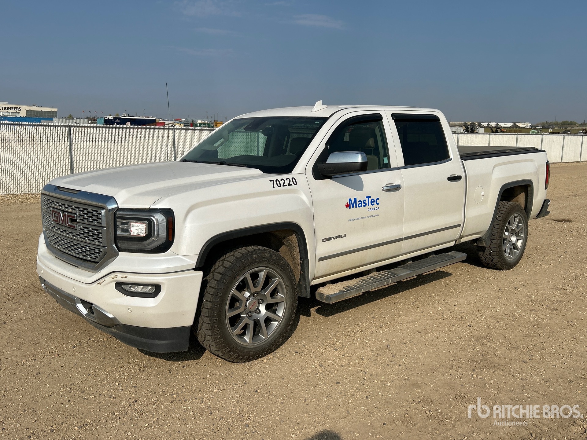 2018 GMC Denali 4x4 Crew Cab Pickup