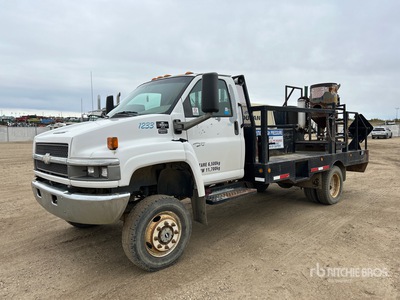 2005 Chevrolet 5500 4x4 Sandblasting Truck Cabina y chasis