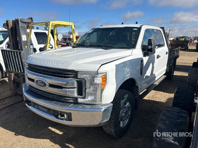 2017 Ford F-250 XLT 4x4 Crew Cab Flatbed Truck (Inoperable)
