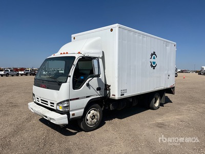 2007 GMC W5500 4x2 Van Truck