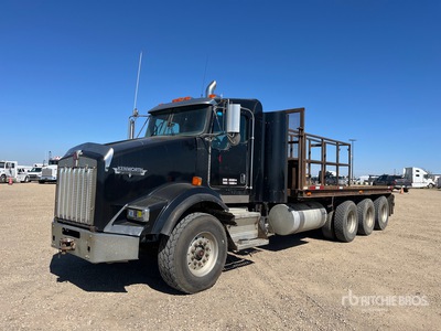 2009 Kenworth T800 8x4 平台トラック