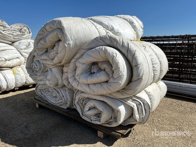 Quantity of 30 ft X 30 ft Insulated Tarp