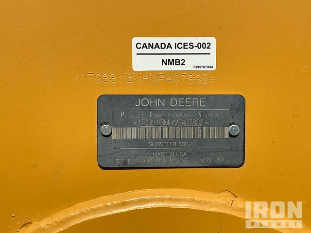 MINI CARGADOR SOBRE ORUGAS 2021 JOHN DEERE 331G
