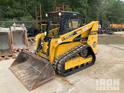 2022 Gehl RT165 Two-Speed Compact Track Loader