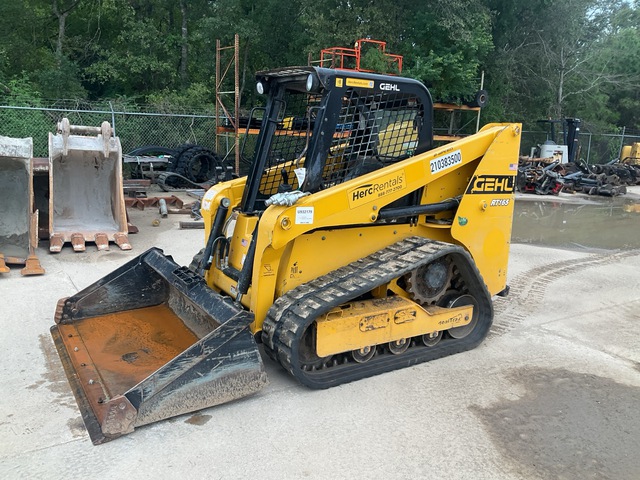 2023 Gehl RT165
