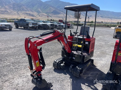 2025 VICSEC VC15J-R Mini Excavator (Unused)
