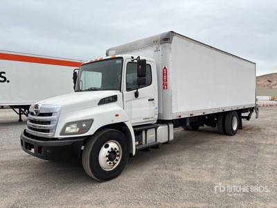 2016 Hino 338 4x2 Kastenwägen