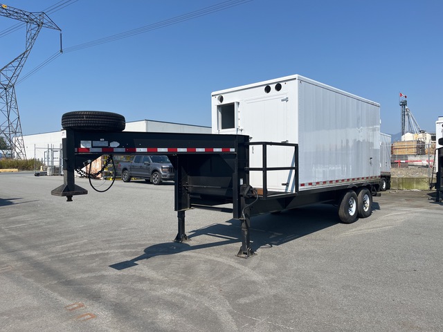 2016 Raja 18 ft T/A Gooseneck Enclosed Trailer (Unused)